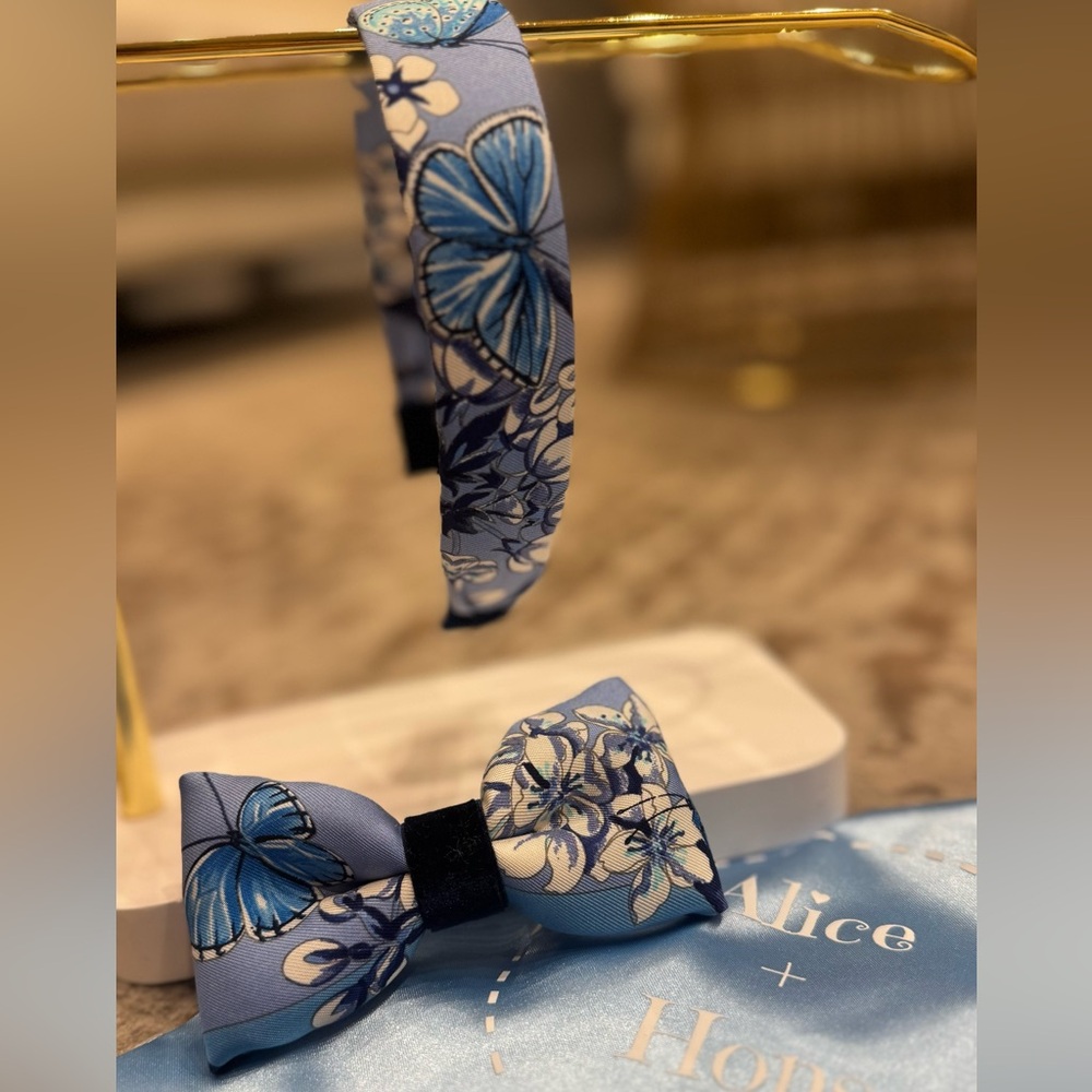 Alice + Hops Mini Megsy Bow: Hermes